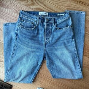 Aritzia Denim Forum Yoko High-Rise Slim Medium Light Blue Straight Jeans Size 28